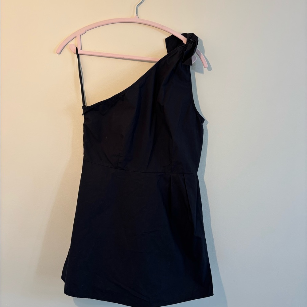 Urban Outfitters One Shoulder Black Romper 100% Cotton Size M